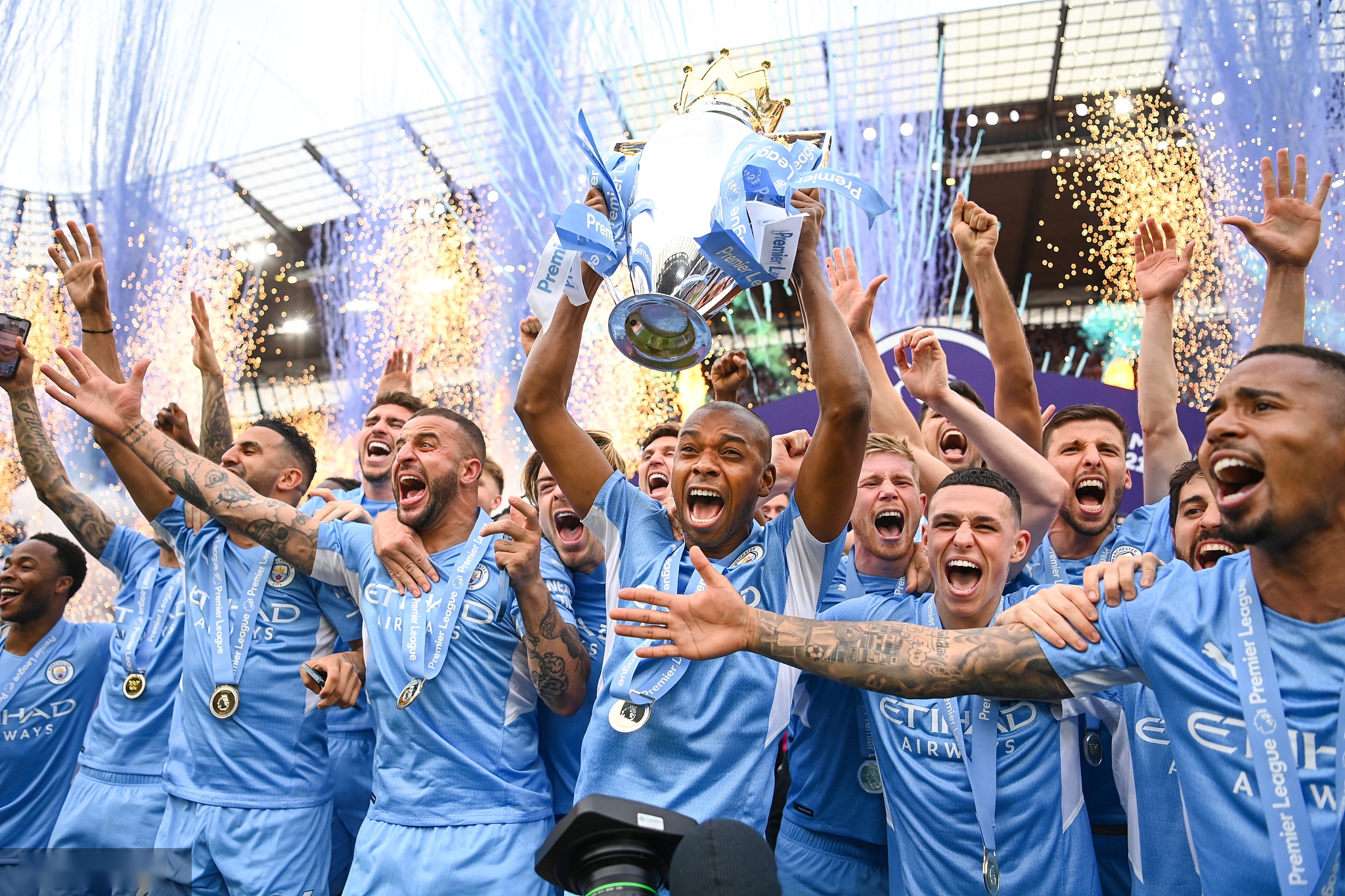 将更加引人 将更加引人