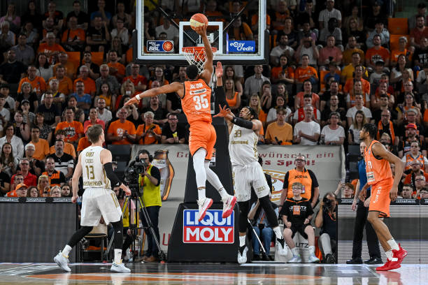 季的欧冠比 季的欧冠比