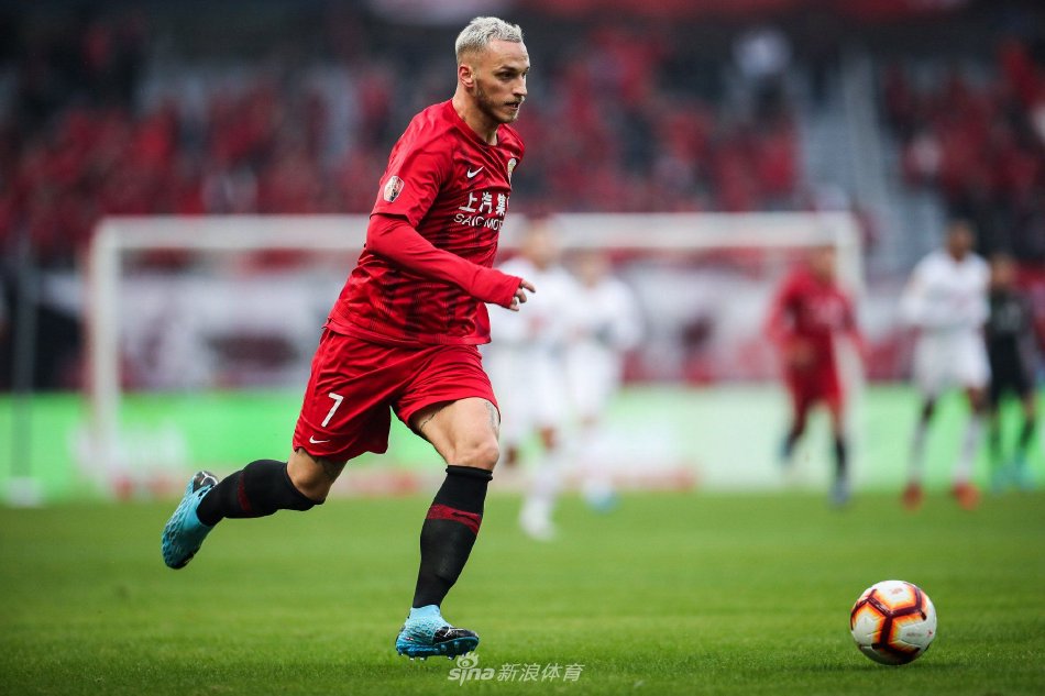 他的成长速 他的成长速