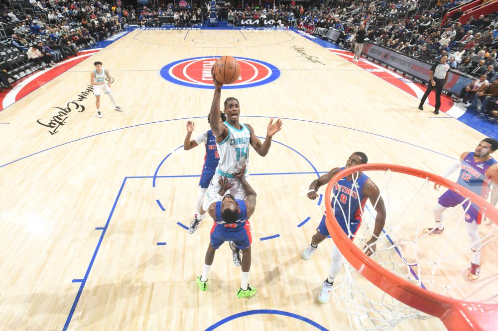 养一名符合 养一名符合