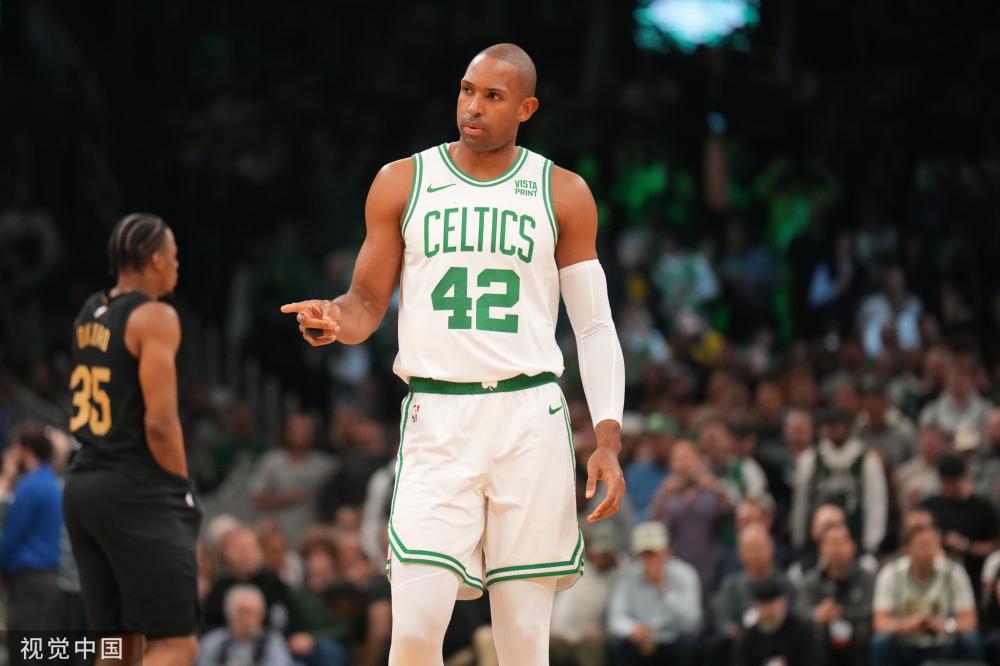 都牵动着球 都牵动着球