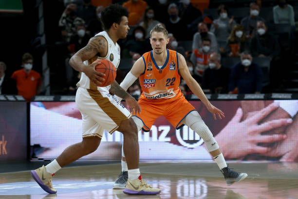 5分垫底中 5分垫底中